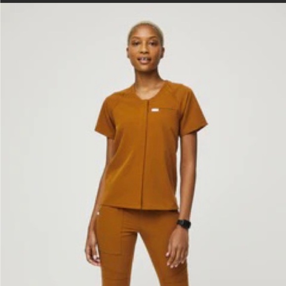 *Limited Edition* FIGS Atlantic Fall scrub top - Picture 1 of 7